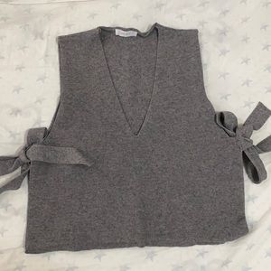Sweater vest. NEW. Size small.